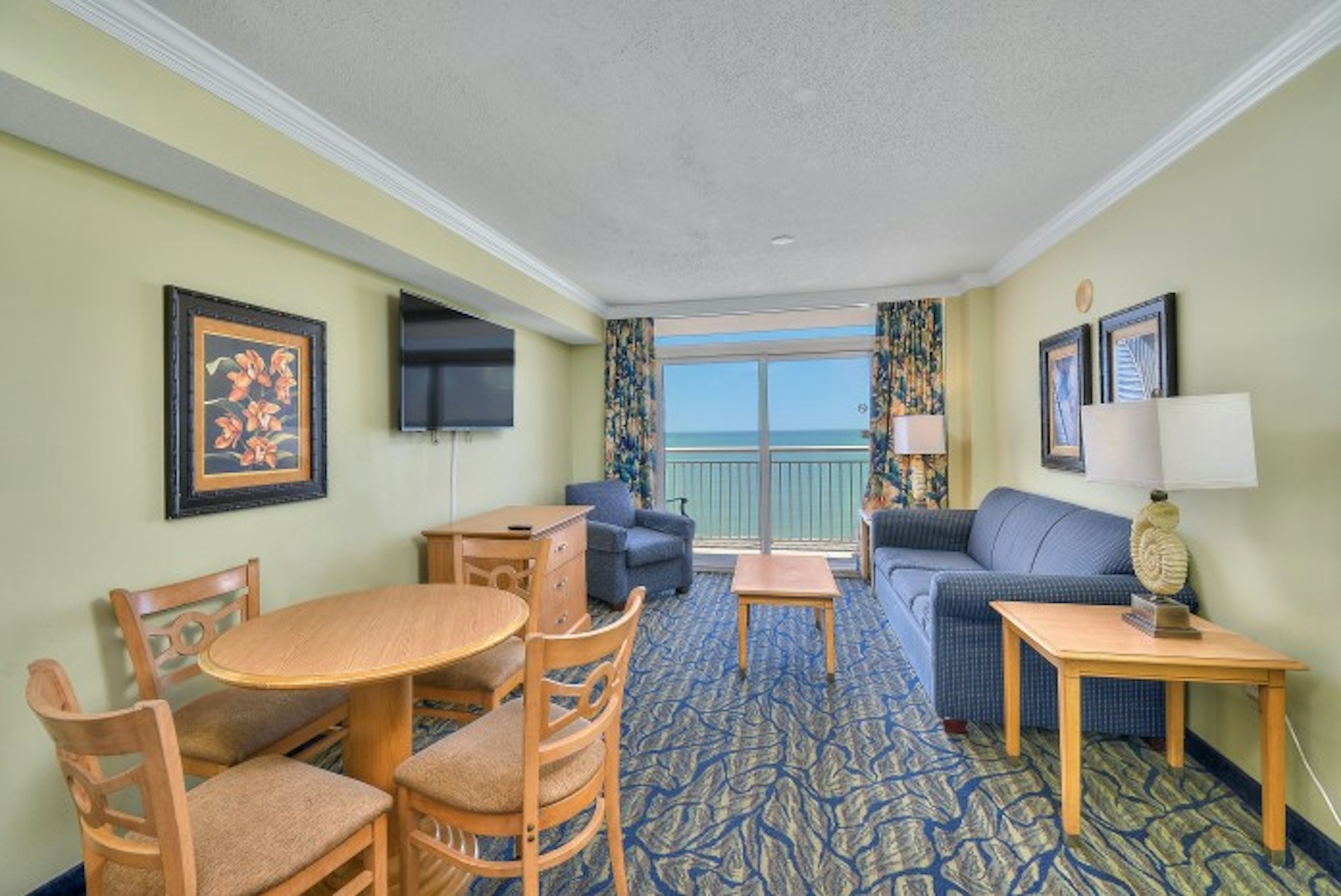 Paradise Resort 1205 is Ready for YOU! - 1 Bedroom Ocean Front Condo - Accommodates 8